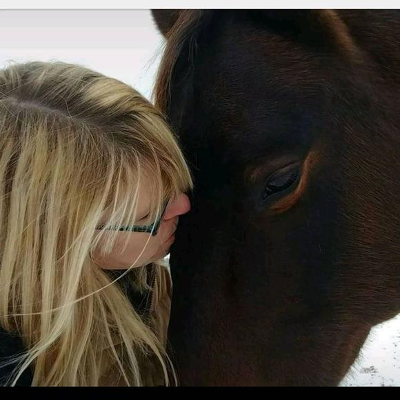 Meet your Posher, Tammy - Picture 1 of 1